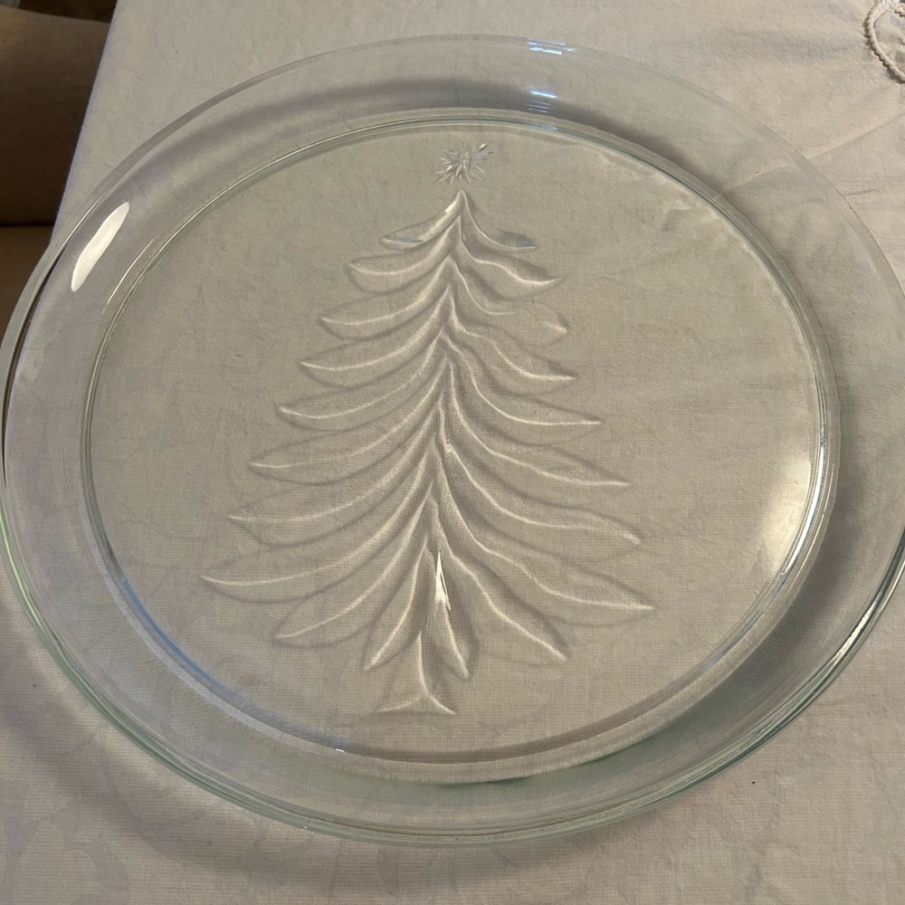 HUGE SALE! VINTAGE INDIANA GLASS CHRISTMAS TREE PLATTER 13” RETAIL $55